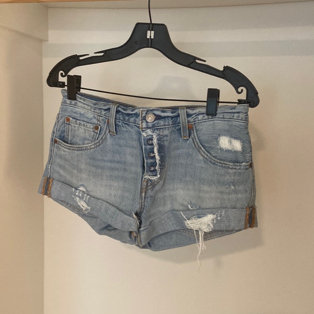 Levis Classic Denim Shorts